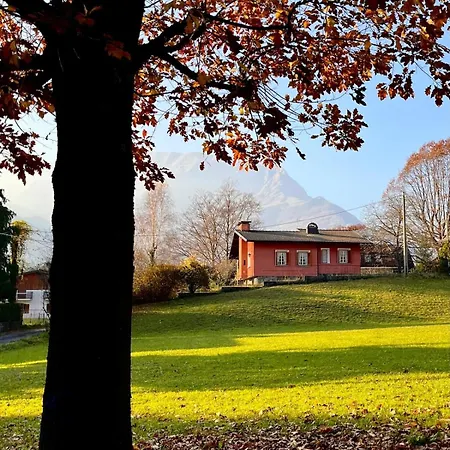 Rossa Con Portico E Giardino Сasa de vacaciones Cremeno
